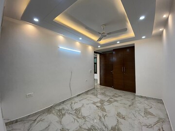 Room in 3 BHK Builder Floor at Freedom Fighters Enclave – for Rent
