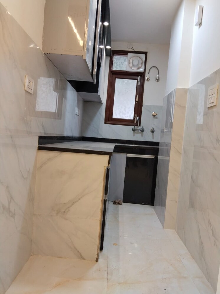 Kitchen, govindpuri 2 Bedroom 600 Sq.Ft. Builder Floor In Govindpuri Delhi 8170855