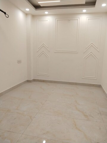 Room in 2 BHK Builder Floor at Govindpuri – for Sale