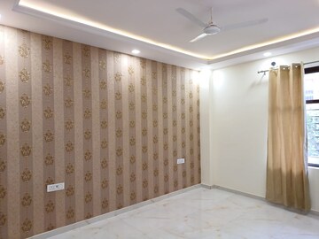 Bedroom in 3 BHK Builder Floor at Sector 84 – for Sale