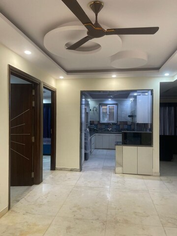 Room in 3 BHK Builder Floor at Sushant Lok 2, Sector 57 – for Rent