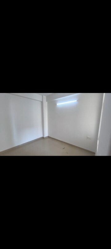 Room in 3 BHK Apartment at Proview Officer City 2, Raj Nagar Extension – for Sale