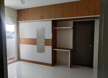 Room in 3 BHK Apartment at Candeur Sunshine, Kodigehalli – for Rent