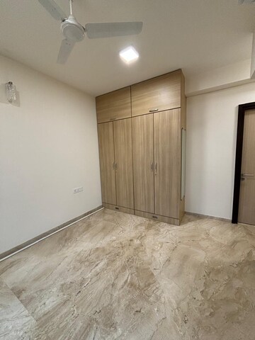 Room in 2 BHK Apartment at L&T Emerald Isle, Powai – for Rent