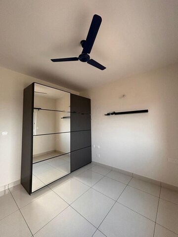 Room in 1 BHK Apartment at Prestige Finsbury Park Hyde, Bagaluru  – for Rent