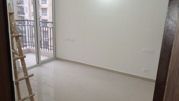 Room in 1 BHK Apartment at Prateek Grand City, Siddharth Vihar – for Sale