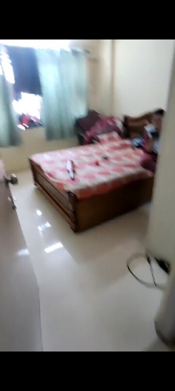 Bedroom in 2 BHK Apartment at Raj Paradise B Wing CHS Ltd, Andheri East – for Rent
