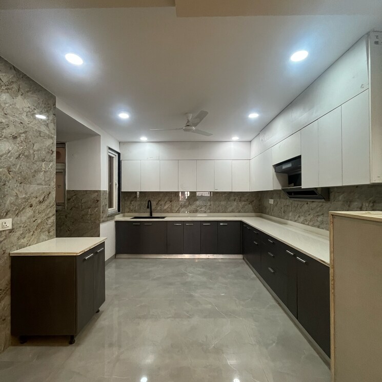 Kitchen, chattarpur 5 Bedroom 2520 Sq.Ft. Builder Floor In Chattarpur Delhi 8171390