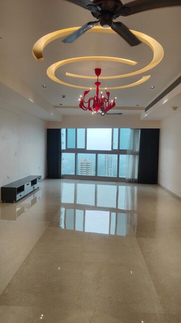 Room in 4 BHK Apartment at Bombay Realty Island City Center, Dadar East – for Sale