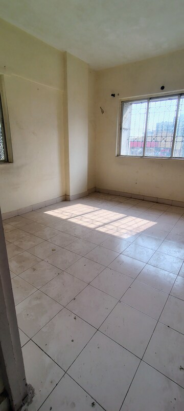 Bedroom in 2 BHK Apartment at Eden Rose Apartment, Mira Road – for Rent