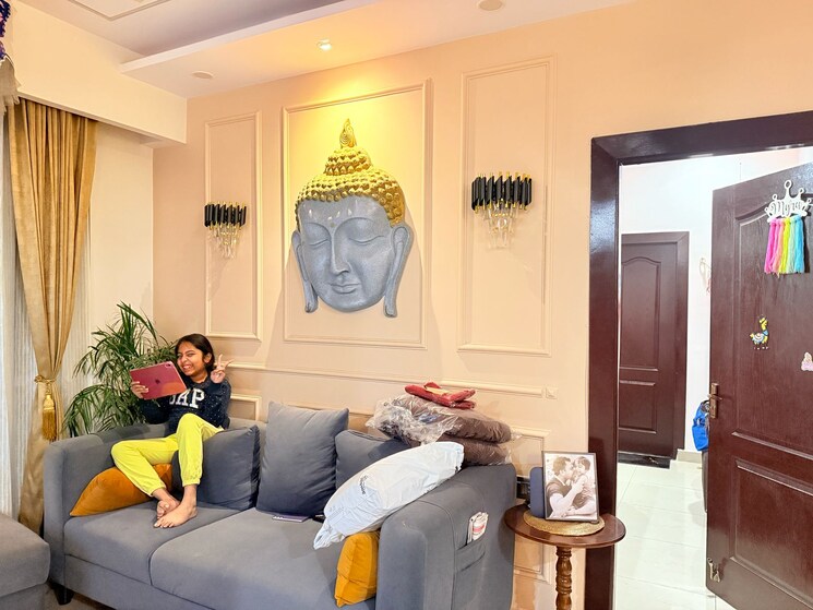 Living Room, amrapali-platinum 3 Bedroom 1775 Sq.Ft. Apartment In Sector 119 Noida 8171454