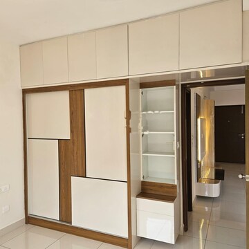 Room in 3 BHK Apartment at Prestige Finsbury Park Regent, Bagaluru  – for Rent
