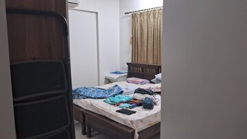 Bedroom in 2 BHK Apartment at Shree Niketan Annexe, Chembur – for Rent