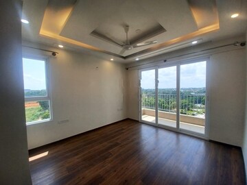 Room in 3 BHK Apartment at Godrej Royale Woods, Devanahalli – for Rent