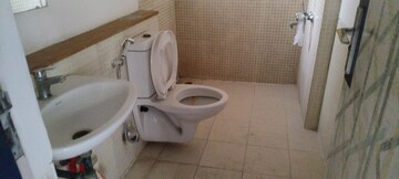 Bathroom in 2 BHK Apartment at Jaypee Greens Kosmos, Sector 134 – for Rent