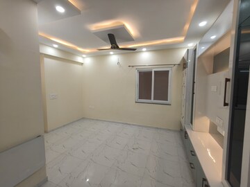 Room in 2 BHK Apartment at Pivotal Paradise, Sector 62 – for Rent