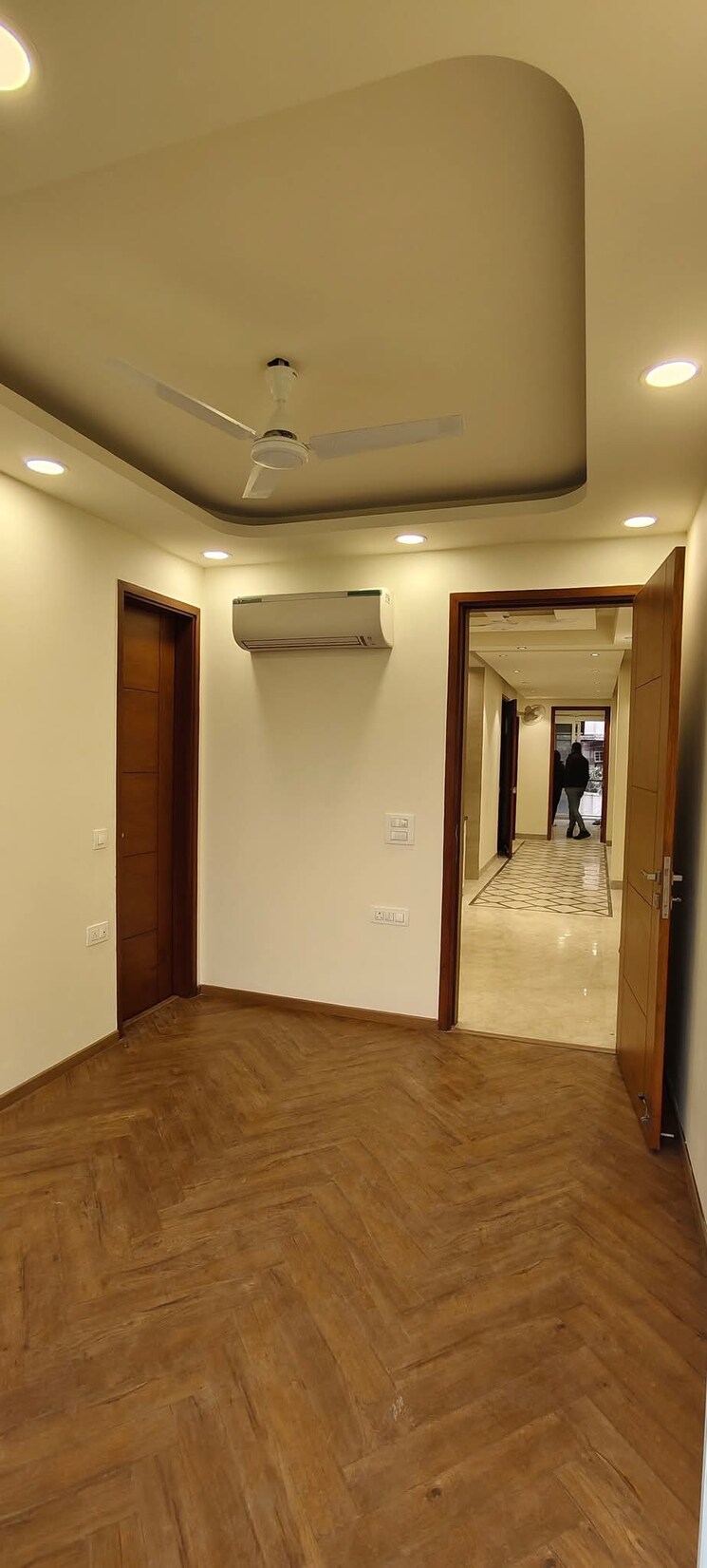 Room, lajpat nagar 2 Bedroom 1000 Sq.Ft. Builder Floor In Lajpat Nagar Delhi 8171713
