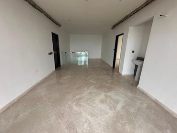 Building Lobby in 6 BHK Apartment at Cybercity Marina Skies, Hi Tech City – for Sale