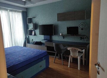 Kitchen in 4 BHK Apartment at DLF The Crest, Sector 54 – for Rent