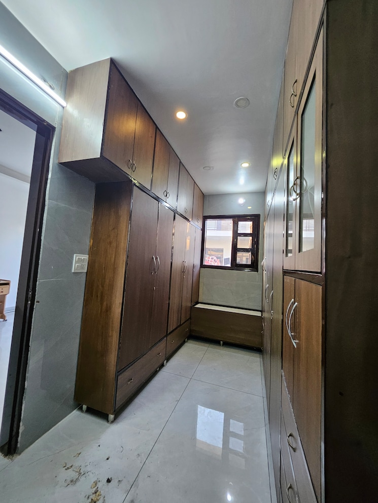 undefined, aerocity 5 Bedroom 300 Sq.Yd. Independent House In Aerocity Mohali 8171868