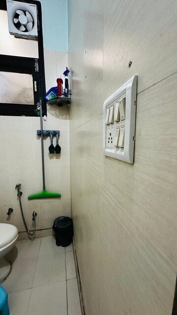 Furnished Amenities in 4 BHK Builder Floor at Pratap Vihar – for Sale