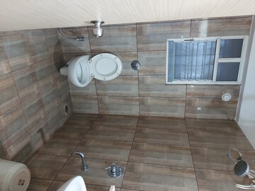 Bathroom in 2 BHK Apartment at Realty7 Wonderwall, Balewadi – for Rent