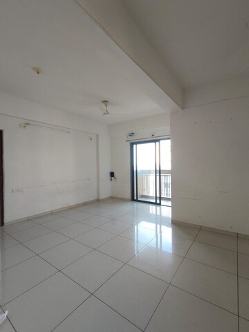 Master Bedroom in 3 BHK Apartment at Vishwanath Sarathya, Shela – for Rent