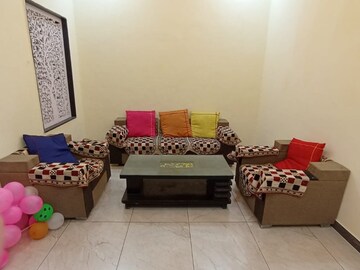 Living Room in 3 BHK Independent House at Mansarovar – for Rent