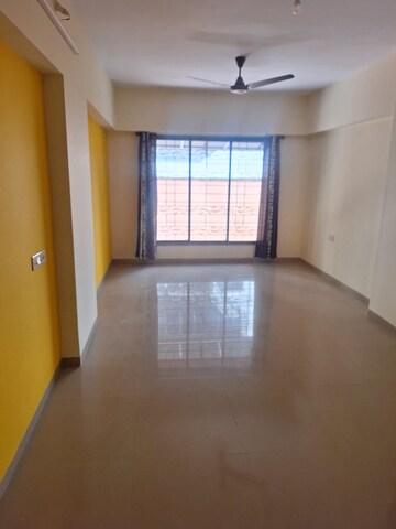 Room in 2 BHK Apartment at Dipti Bamanpuri, Andheri East – for Rent