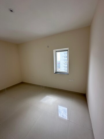Room in 2.5 BHK Apartment at My Home Tridasa, Tellapur – for Sale