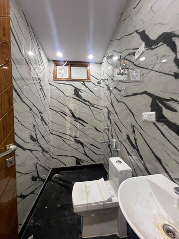Bathroom in 4 BHK Builder Floor at Indirapuram – for Sale
