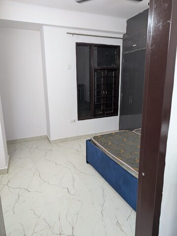 Room in 1 BHK Builder Floor at Saket – for Rent