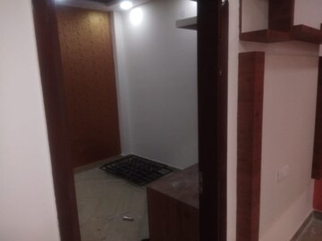 1 BHK Builder Floor For Rent in Rohini Sector 8