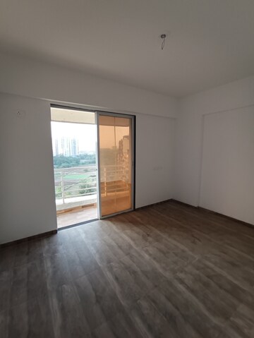 Room in 3 BHK Apartment at Siddhivinayak Royal Meadows, Shahad – for Sale