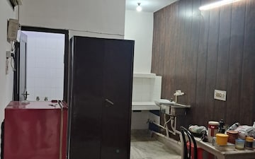 1 RK Independent House For Rent in Sector 51