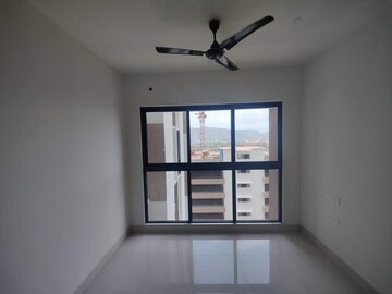 2 BHK Apartment For Rent in Lodha Crown Quality Homes, Majiwada
