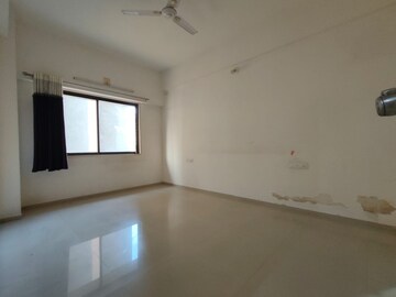Room in 2 BHK Apartment at Vishwanath Sopan, Shela – for Sale