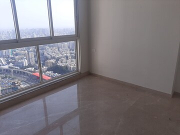 Room in 3 BHK Apartment at Omkar Alta Monte, Malad East – for Rent