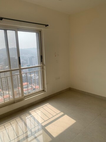 Room in 3 BHK Apartment at Gera Regent Park, Baner – for Rent