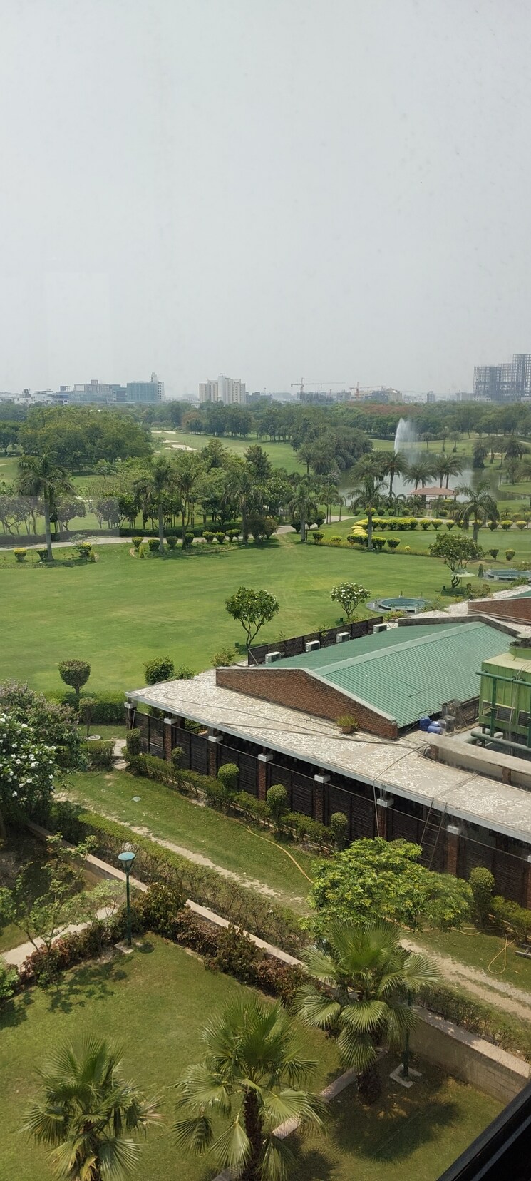 Exterior View, jaypee-green-crescent-court 2.5 Bedroom 2700 Sq.Ft. Apartment In Jaypee Greens Greater Noida 8172264