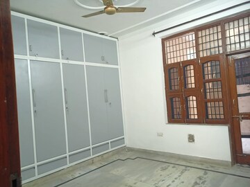 Building Lobby in 3 BHK Apartment at Sector 46 – for Rent