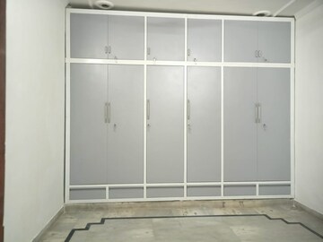 Building Lobby in 3 BHK Apartment at Sector 46 – for Rent