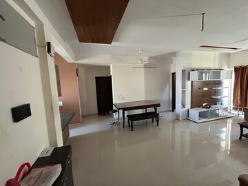 Master Bedroom in 3 BHK Apartment at Navrangpura – for Rent