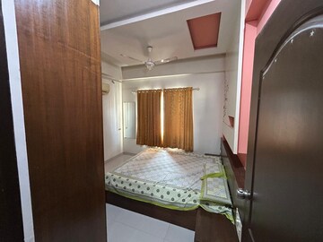 Bedroom in 3 BHK Apartment at Navrangpura – for Rent
