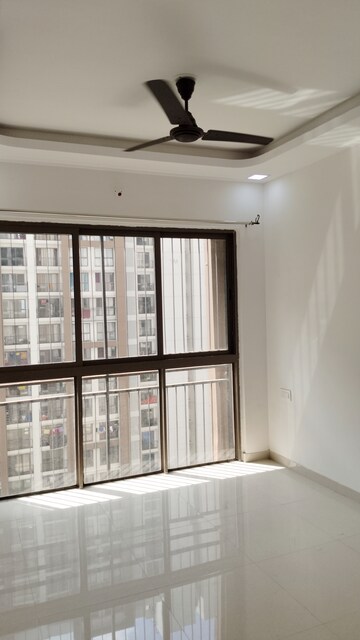 Room in 2 BHK Apartment at Runwal My City Phase II Cluster 05, Dombivli East – for Sale