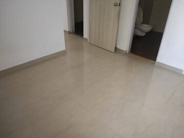Room in 1.5 BHK Apartment at Lodha Casa Rio, Dombivli East – for Sale