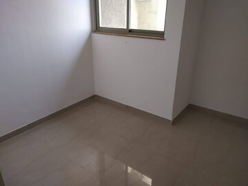 Room in 1.5 BHK Apartment at Lodha Casa Rio, Dombivli East – for Sale
