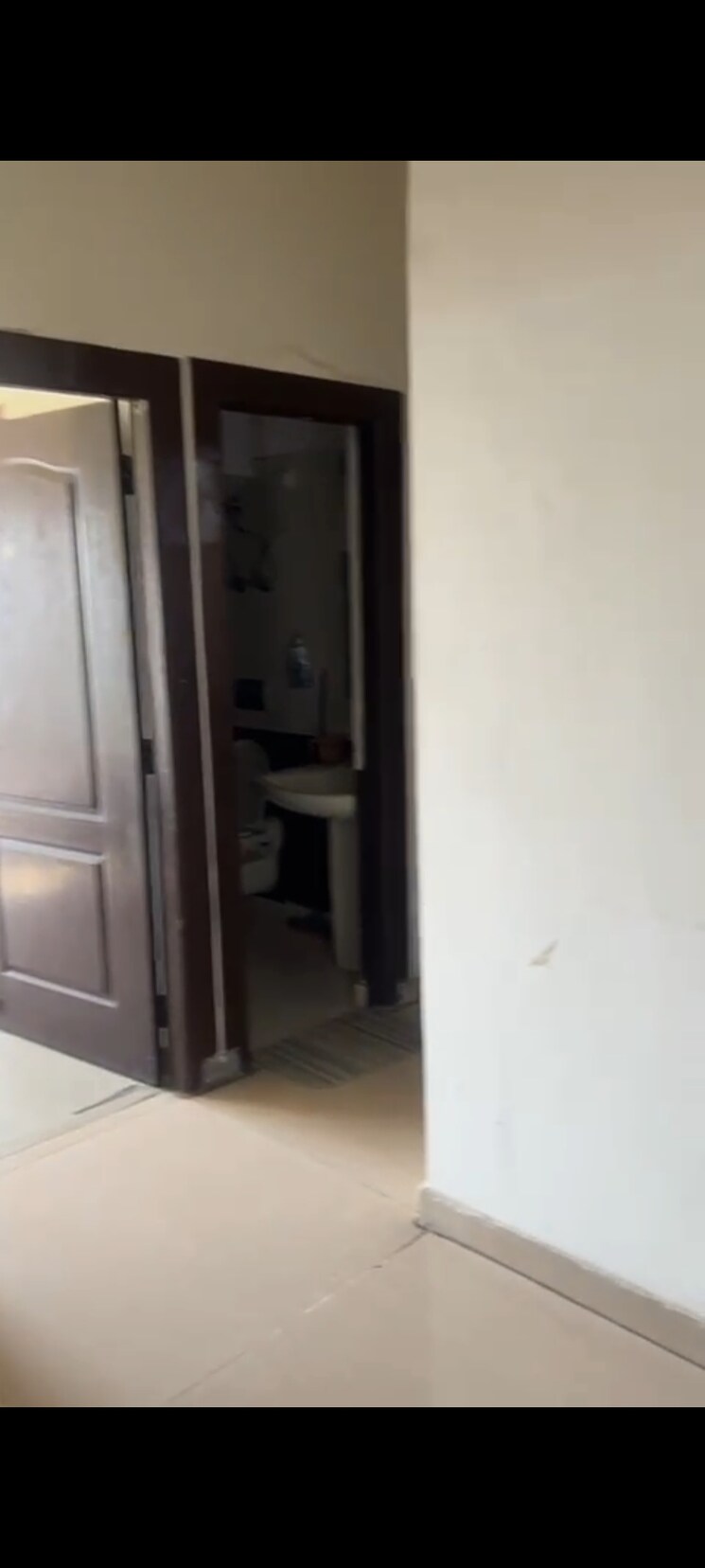 undefined, amrapali-platinum 3 Bedroom 1625 Sq.Ft. Apartment In Sector 119 Noida 8172383