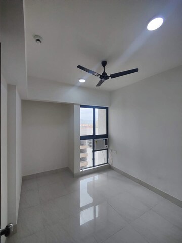 Room in 2 BHK Apartment at Lodha Crown Quality Homes, Majiwada – for Rent
