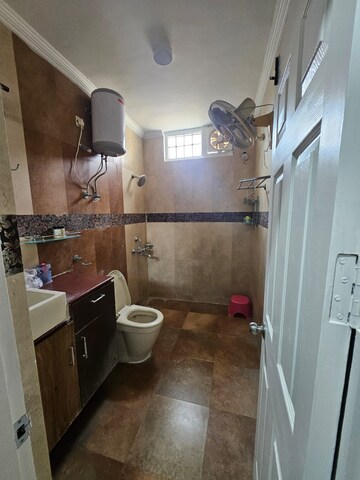 Kitchen in 3 BHK Builder Floor at SS The Lilac, Sector 49 – for Rent